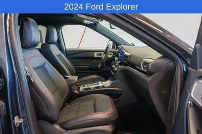 2024 Ford Explorer ST-Line