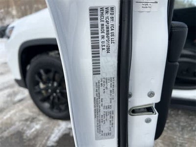 2023 Jeep Cherokee Altitude Lux 4x4