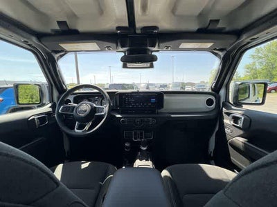 2025 Jeep Wrangler 4-Door Sahara