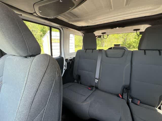 2025 Jeep Wrangler 4-Door Sahara