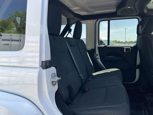 2025 Jeep Wrangler 4-Door Sahara