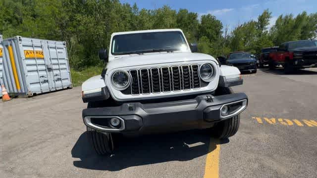 2025 Jeep Wrangler 4-Door Sahara