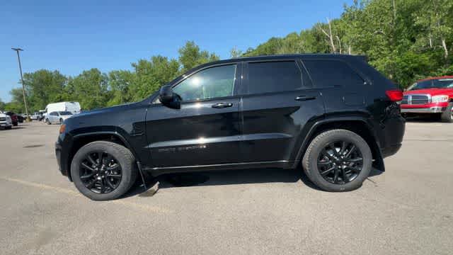 2017 Jeep Grand Cherokee Altitude 4x4
