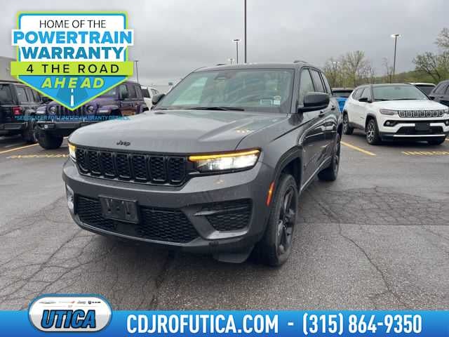 2023 Jeep Grand Cherokee Altitude