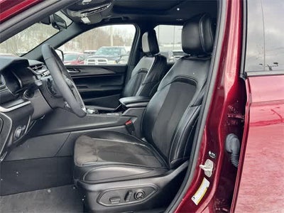 2023 Jeep Grand Cherokee Altitude 4x4