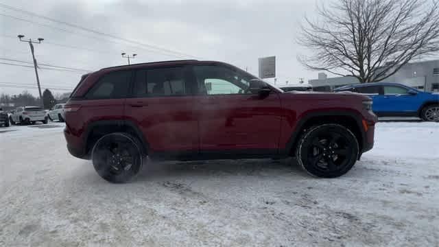 2023 Jeep Grand Cherokee Altitude 4x4