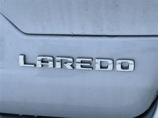 2023 Jeep Grand Cherokee Laredo 4x4