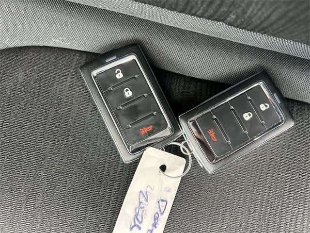 2023 Jeep Grand Cherokee Laredo 4x4