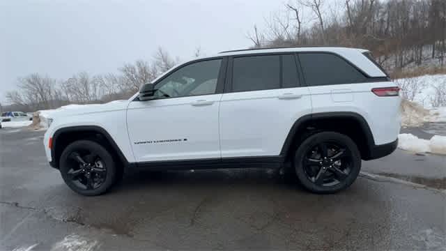 2023 Jeep Grand Cherokee Altitude 4x4