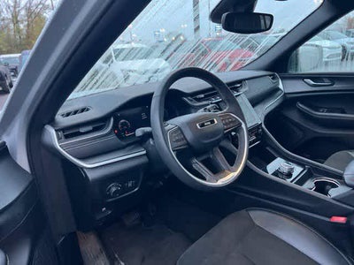 2023 Jeep Grand Cherokee Altitude X 4x4