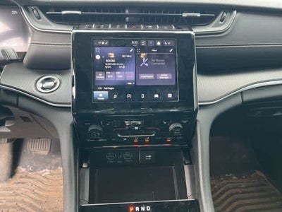 2025 Jeep Grand Cherokee Altitude 4x4