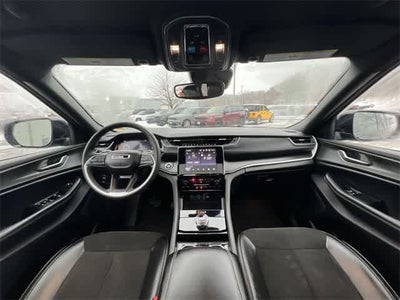 2023 Jeep Grand Cherokee Altitude 4x4