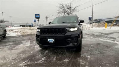 2023 Jeep Grand Cherokee Altitude 4x4