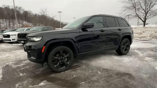 2023 Jeep Grand Cherokee Altitude 4x4