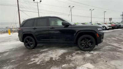 2023 Jeep Grand Cherokee Altitude 4x4