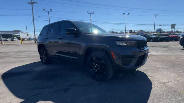 2023 Jeep Grand Cherokee Altitude X 4x4