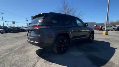 2023 Jeep Grand Cherokee Altitude X 4x4