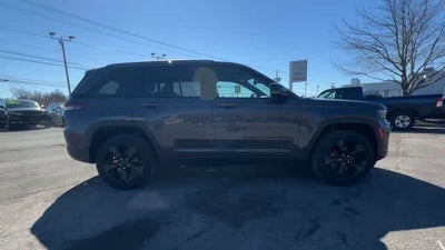 2023 Jeep Grand Cherokee Altitude X 4x4