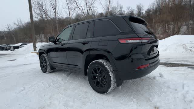 2026 Jeep Grand Cherokee Altitude 4x4