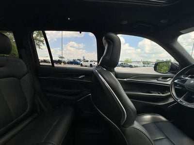 2025 Jeep Grand Cherokee Overland 4x4