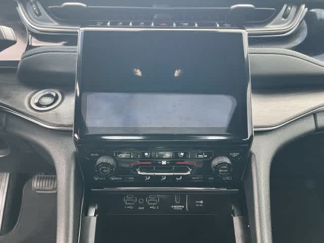 2023 Jeep Grand Cherokee Overland 4x4