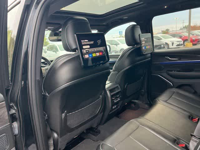 2023 Jeep Grand Cherokee Overland 4x4