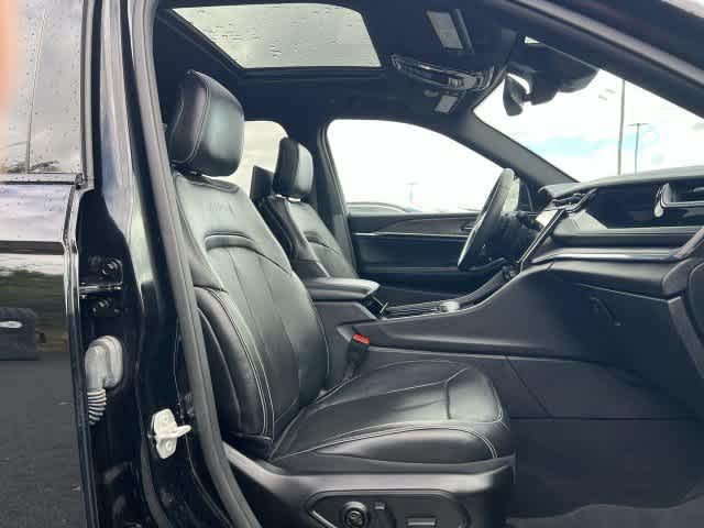 2023 Jeep Grand Cherokee Overland 4x4
