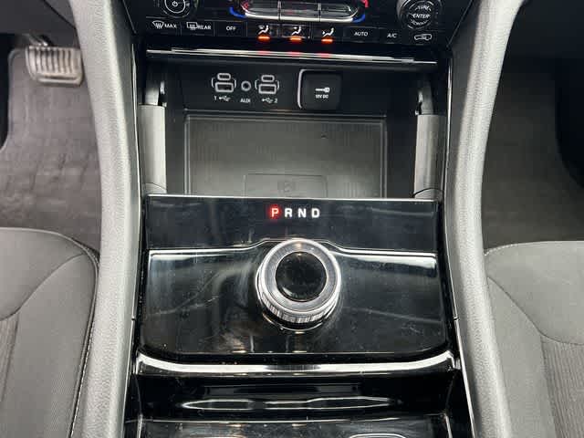 2023 Jeep Grand Cherokee L Laredo 4x4