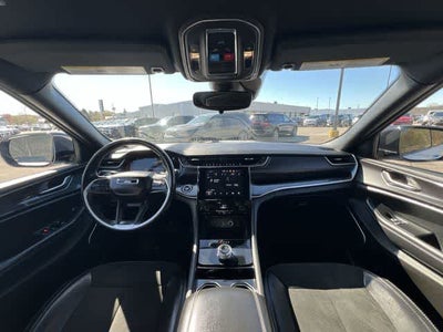 2022 Jeep Grand Cherokee L Altitude 4x4