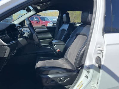 2022 Jeep Grand Cherokee L Altitude 4x4