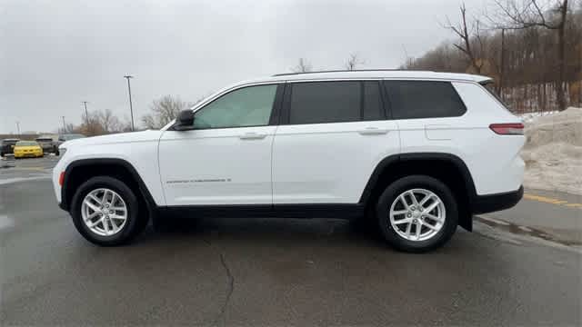 2023 Jeep Grand Cherokee L Laredo 4x4