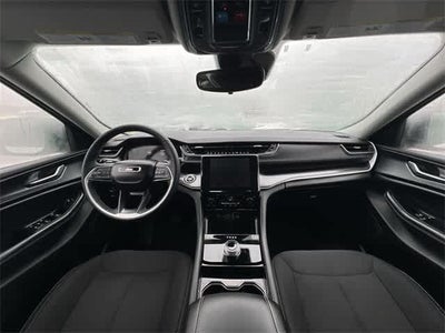 2023 Jeep Grand Cherokee L Laredo 4x4