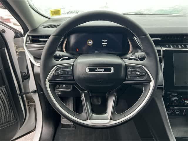 2023 Jeep Grand Cherokee L Laredo 4x4