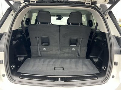 2023 Jeep Grand Cherokee L Laredo 4x4