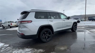 2023 Jeep Grand Cherokee L Altitude 4x4