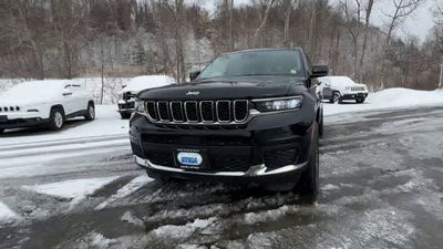 2023 Jeep Grand Cherokee L Laredo 4x4