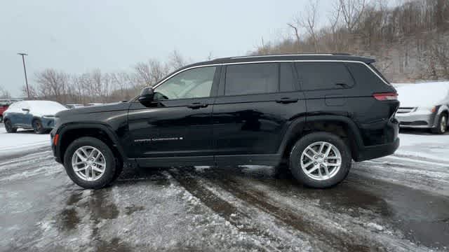2023 Jeep Grand Cherokee L Laredo 4x4