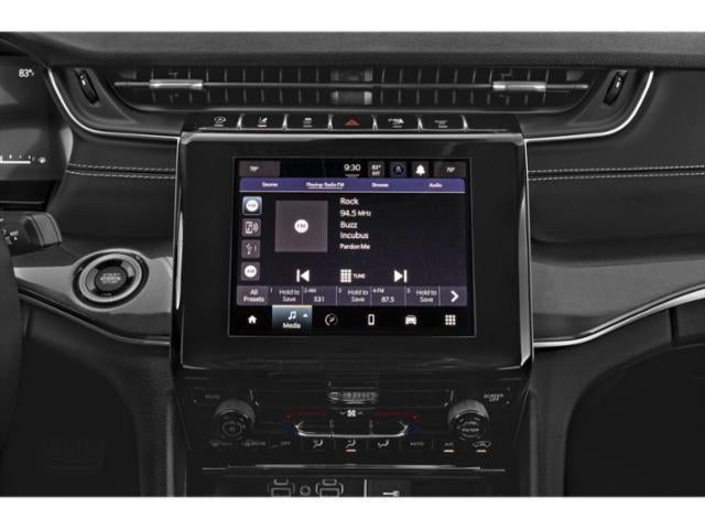 2023 Jeep Grand Cherokee L Laredo X 4x4