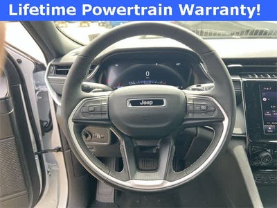 2025 Jeep Grand Cherokee L Altitude 4x4