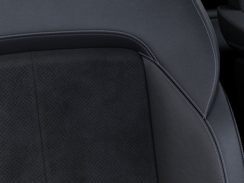 2025 Jeep Grand Cherokee L Altitude 4x4