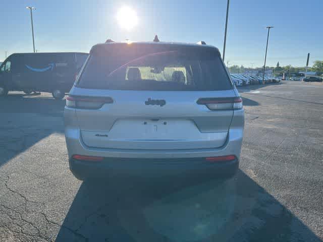2023 Jeep Grand Cherokee L Altitude 4x4