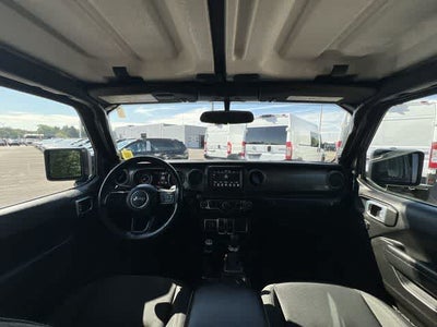 2022 Jeep Gladiator Willys 4x4