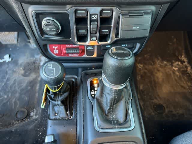 2025 Jeep Gladiator Willys