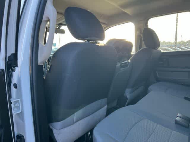 2019 RAM 1500 Classic Express Quad Cab 4x4 6'4' Box