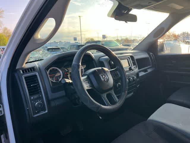 2019 RAM 1500 Classic Express Quad Cab 4x4 6'4' Box