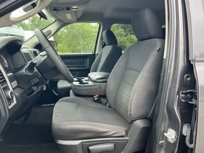 2018 RAM 1500 Express Quad Cab 4x4 6'4' Box