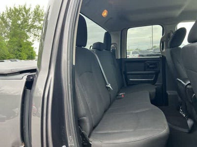 2018 RAM 1500 Express Quad Cab 4x4 6'4' Box