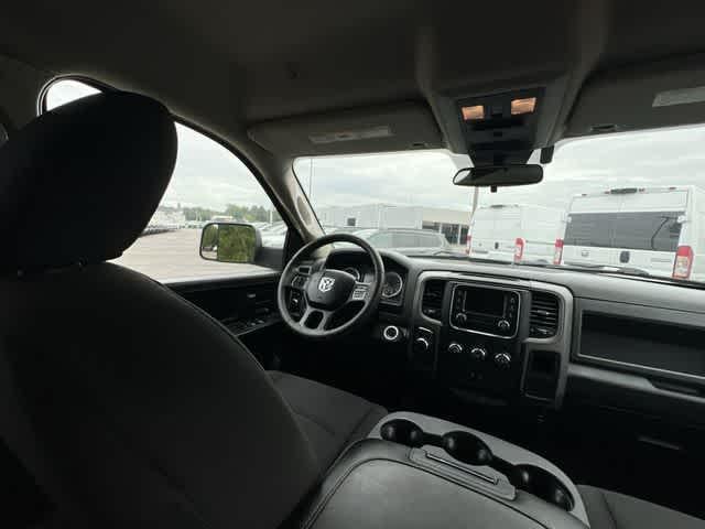 2018 RAM 1500 Express Quad Cab 4x4 6'4' Box