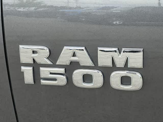 2018 RAM 1500 Express Quad Cab 4x4 6'4' Box