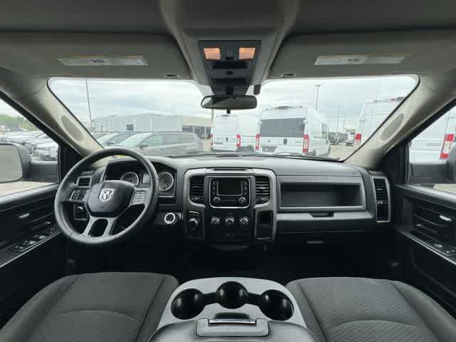 2018 RAM 1500 Express Quad Cab 4x4 6'4' Box